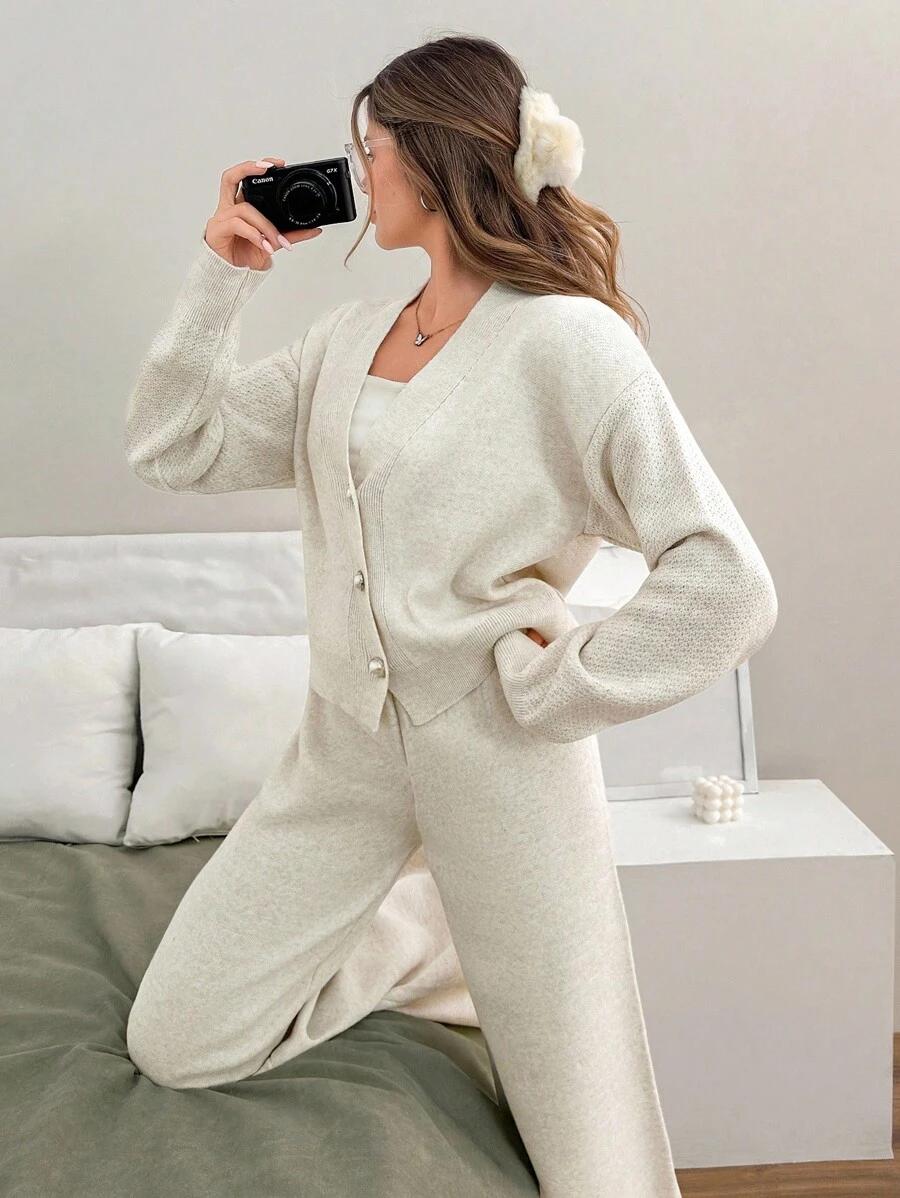 BEŻOWY SWETER GUZIKI 