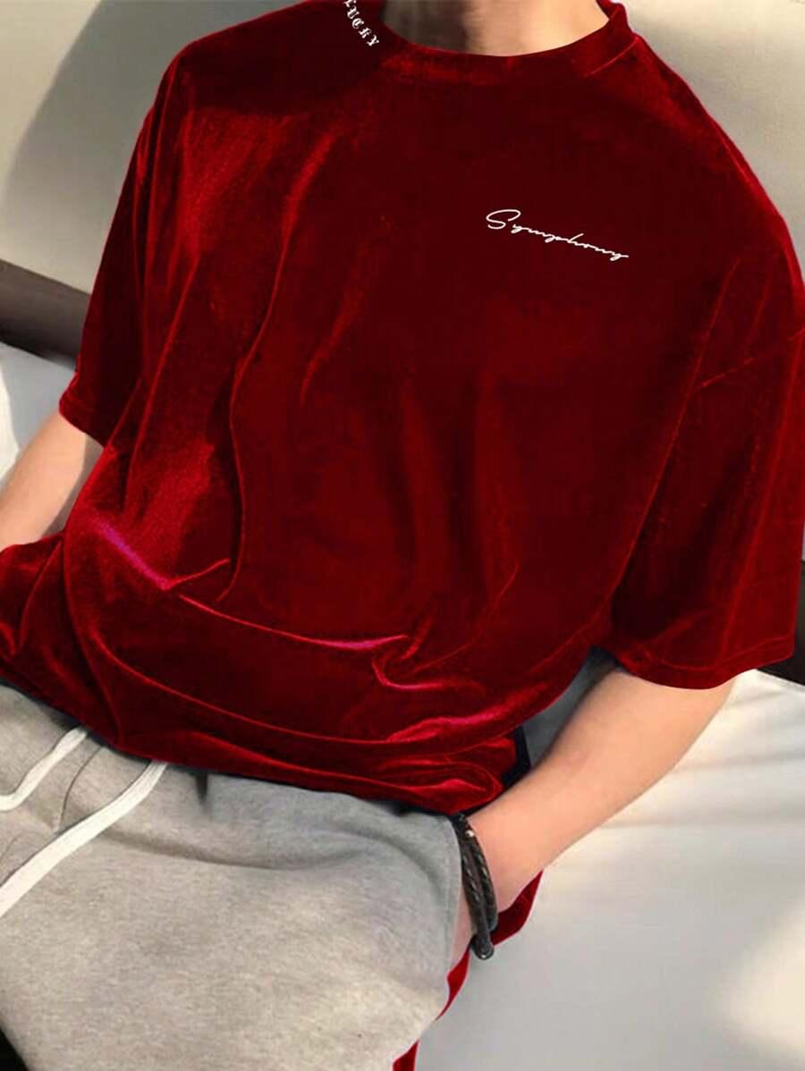 czerwony welurowy t-shirt