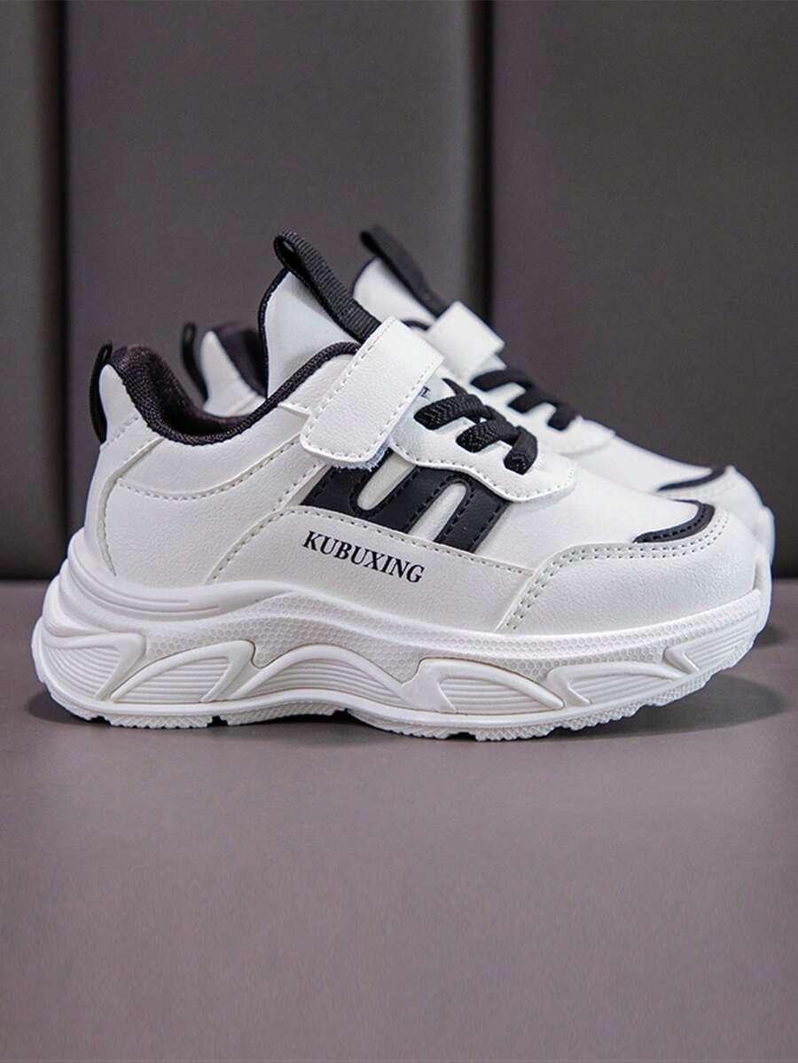 białe buty sportowe