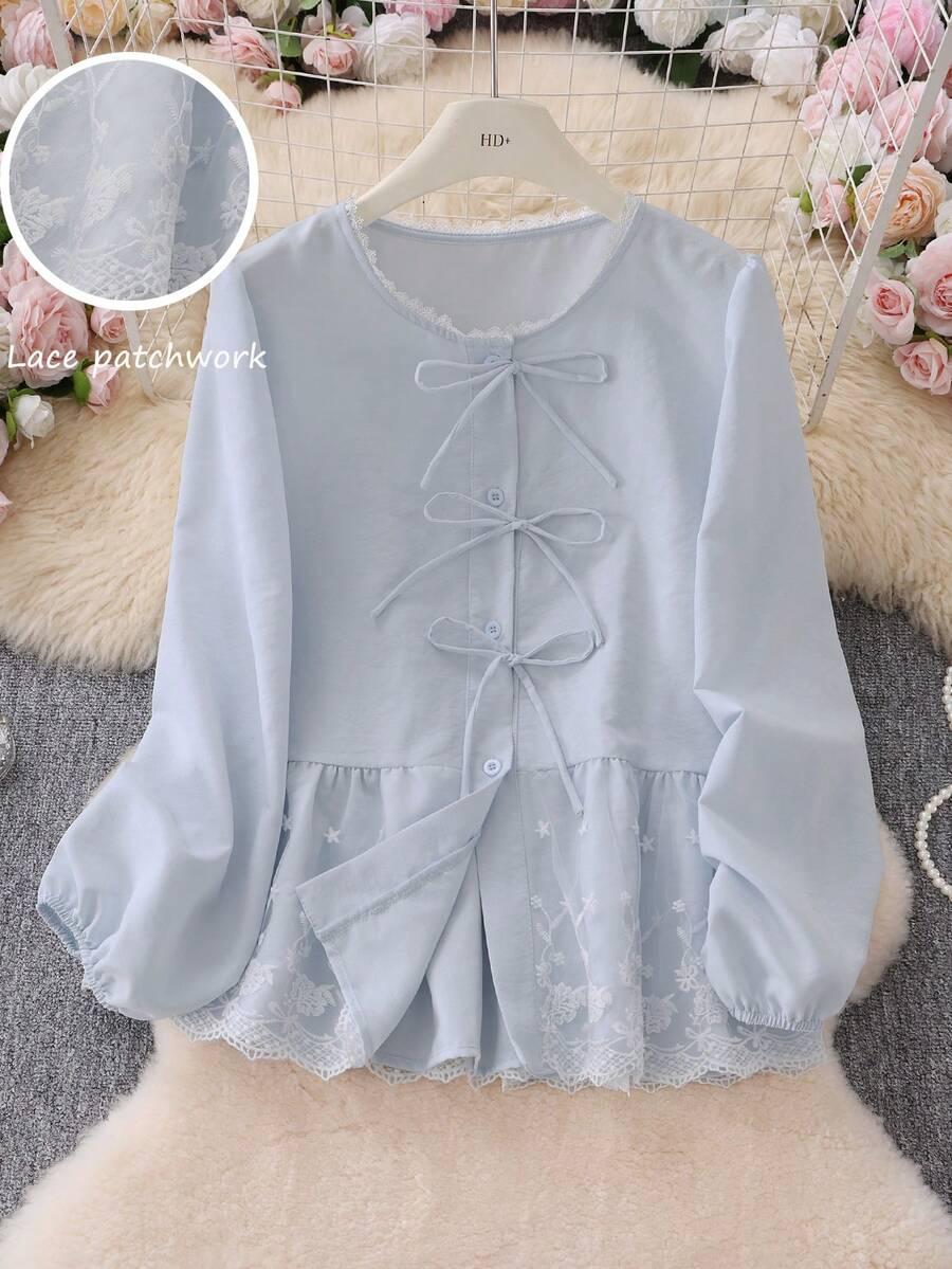 niebieska koszula guziki