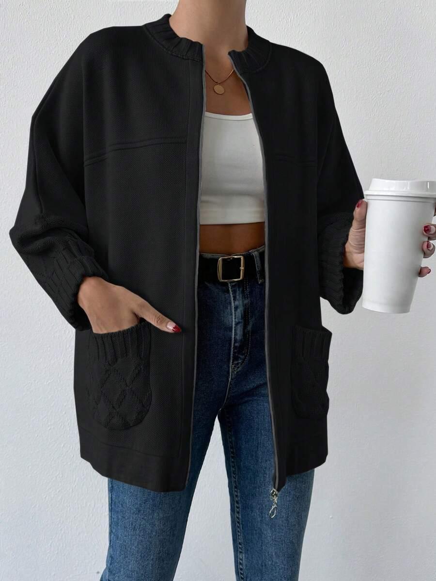 CZARNY SWETER ZAMEK