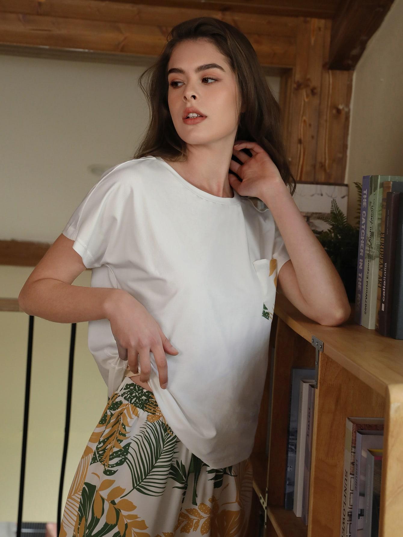 biały t-shirt piżama