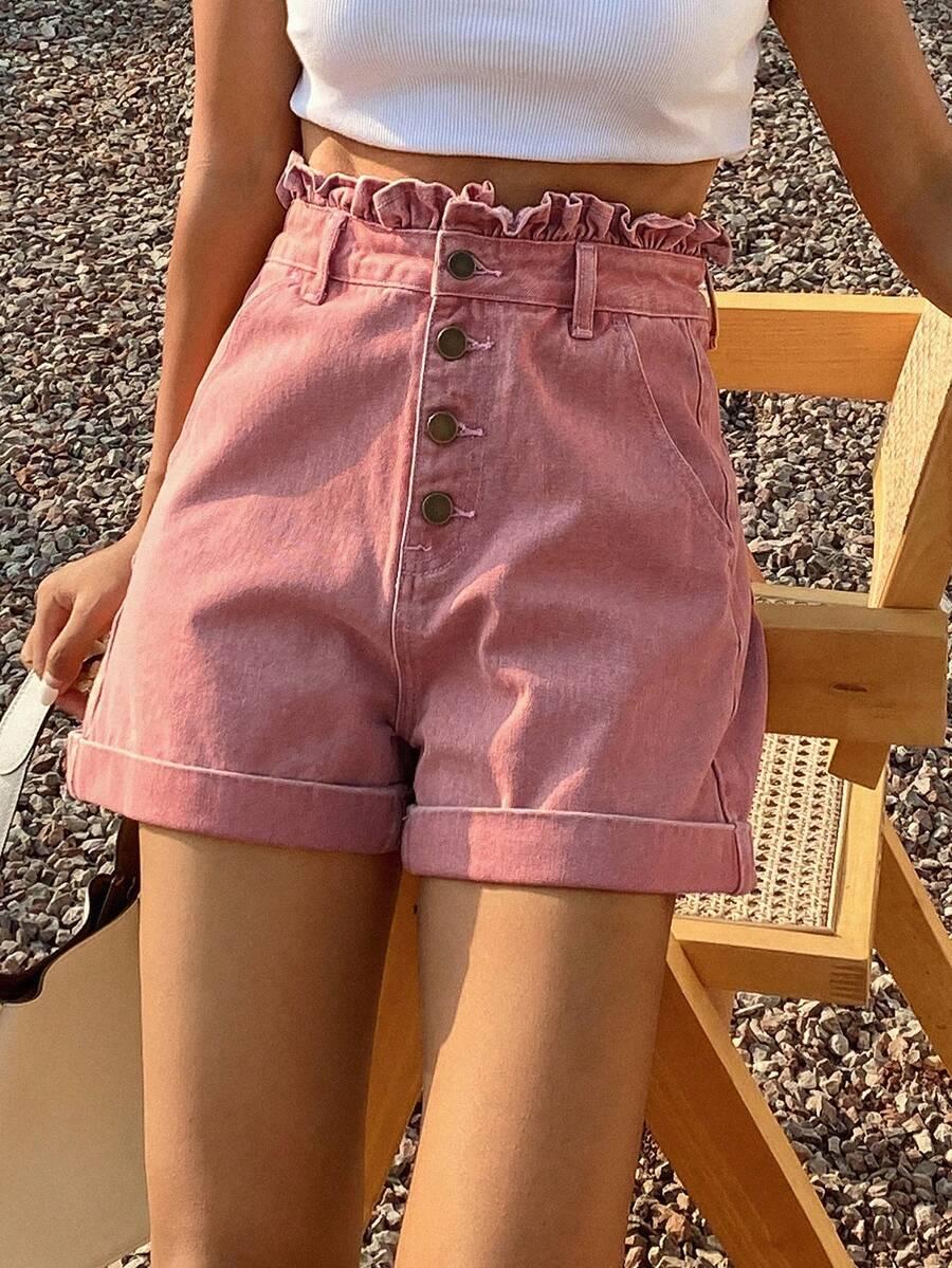 różowe spodenki jeans