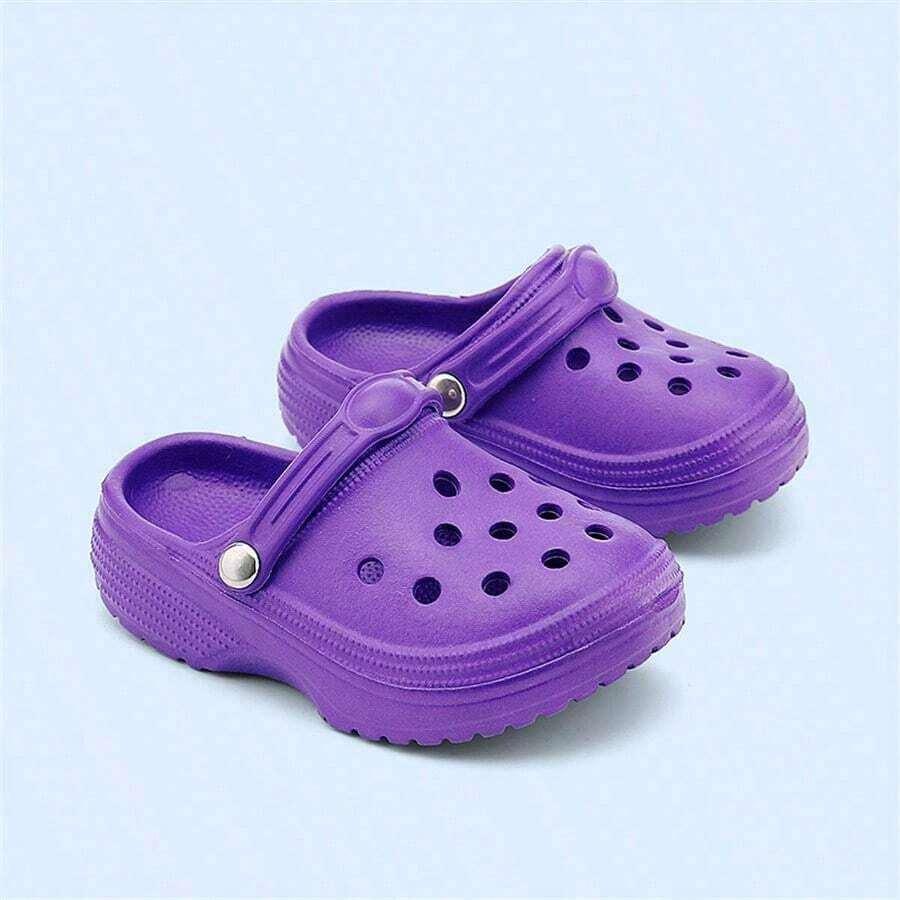 CZERWONE BUTY DLA LALEK