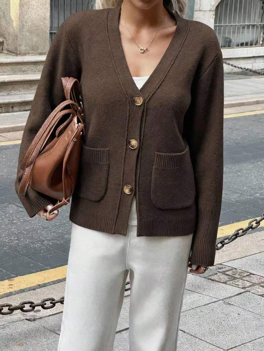 BRĄZOWY SWETER GUZIKI