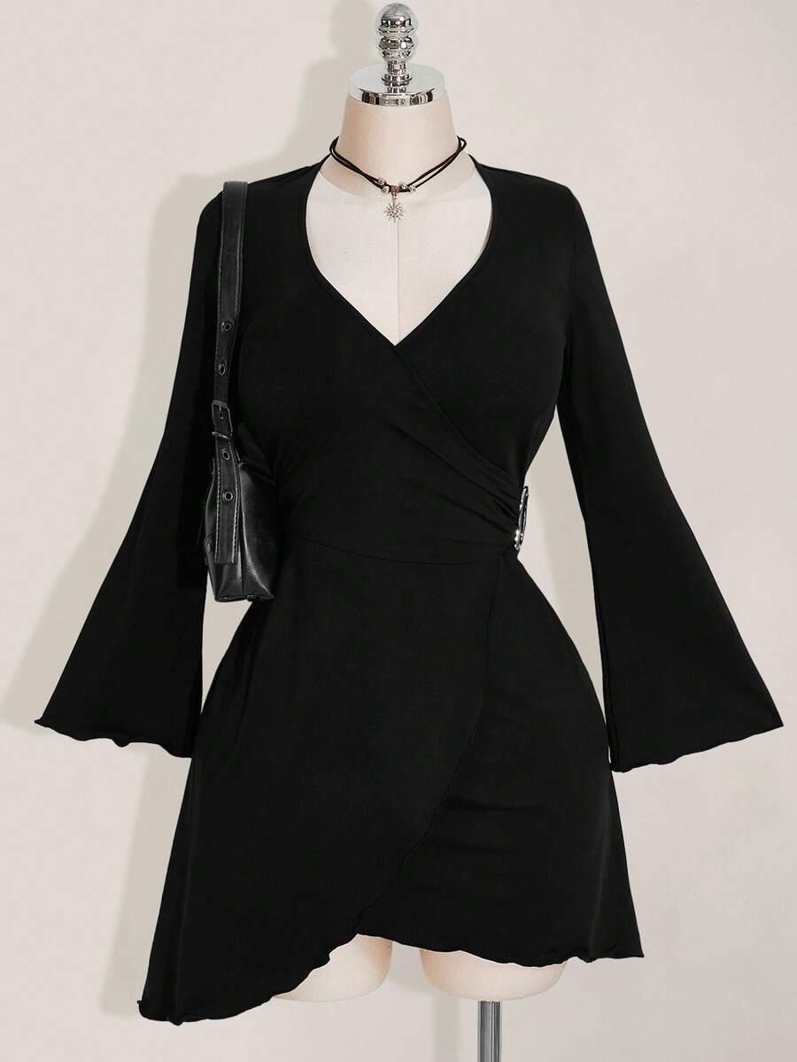 CZARNA MINI SUKIENKA V-NECK 