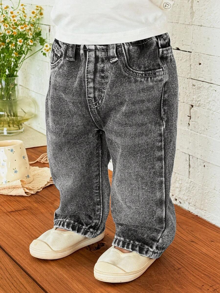 szare spodnie jeans 