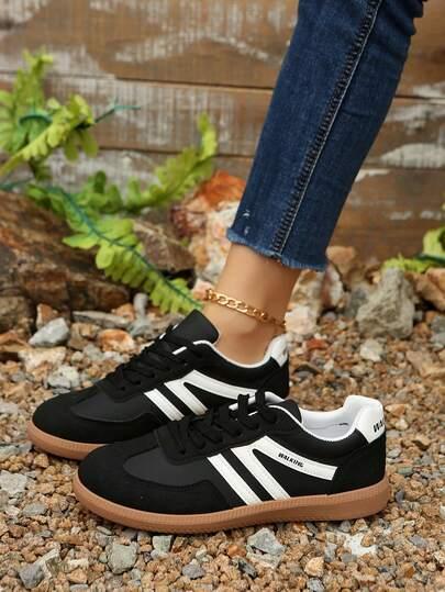 Czarne buty sportowe 