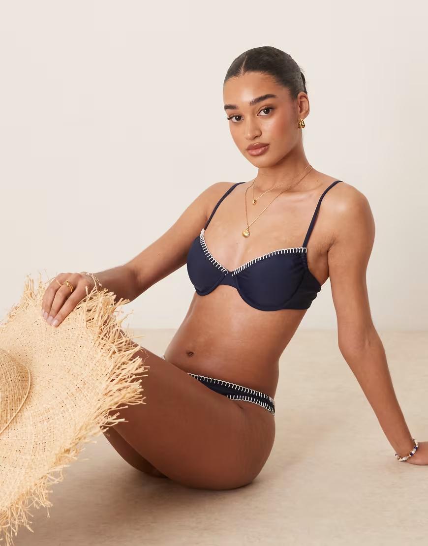 GRANATOWA GÓRA OD BIKINI 