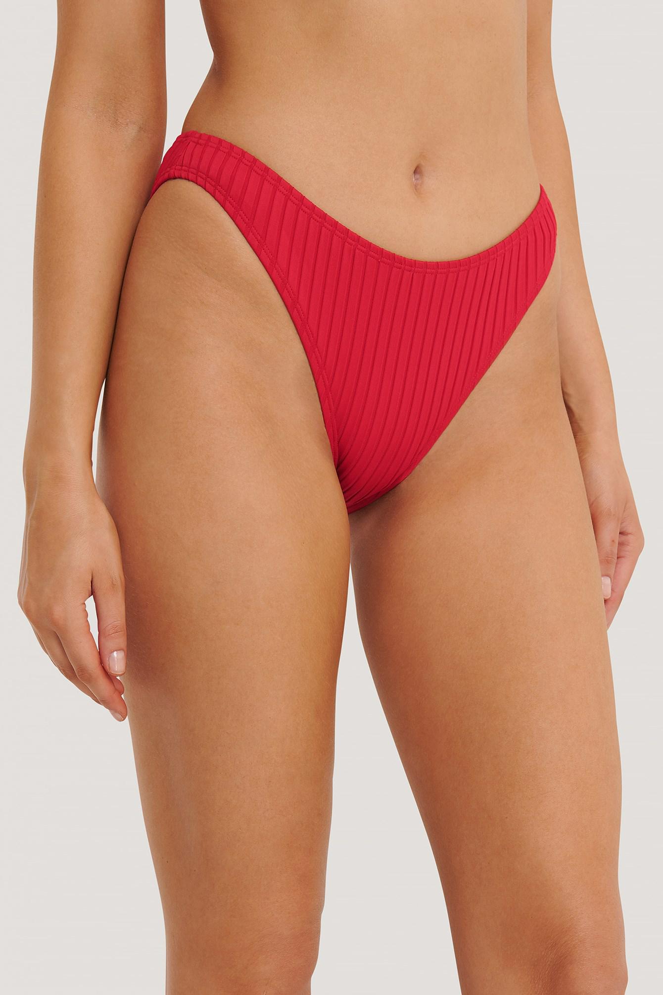 CZERWONY DÓŁ OD BIKINI prążki