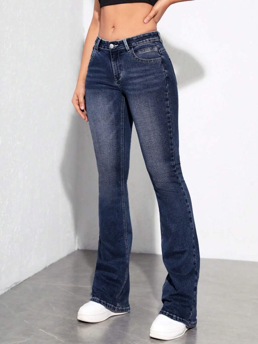 niebieskie jeansy casual