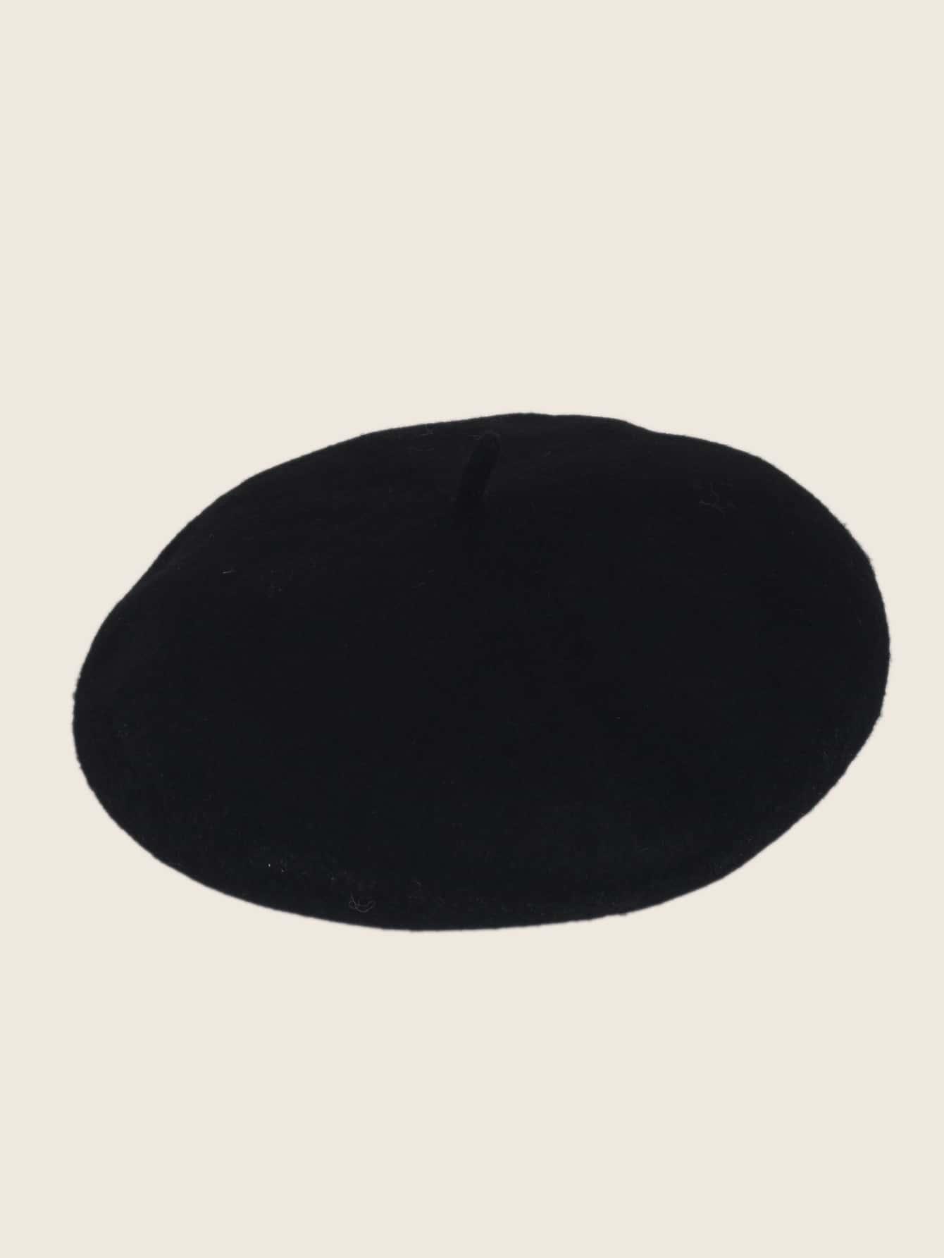 czarny beret casual