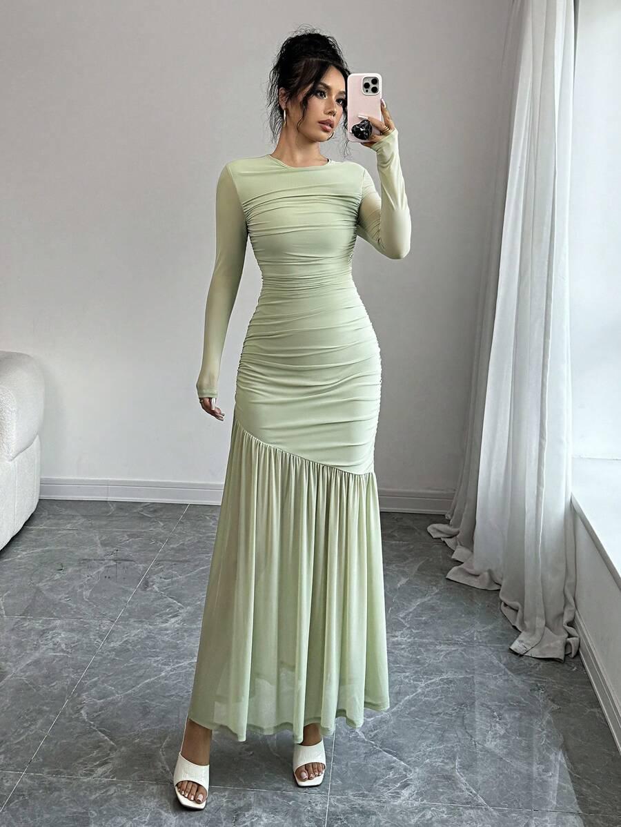 zielona sukienka maxi