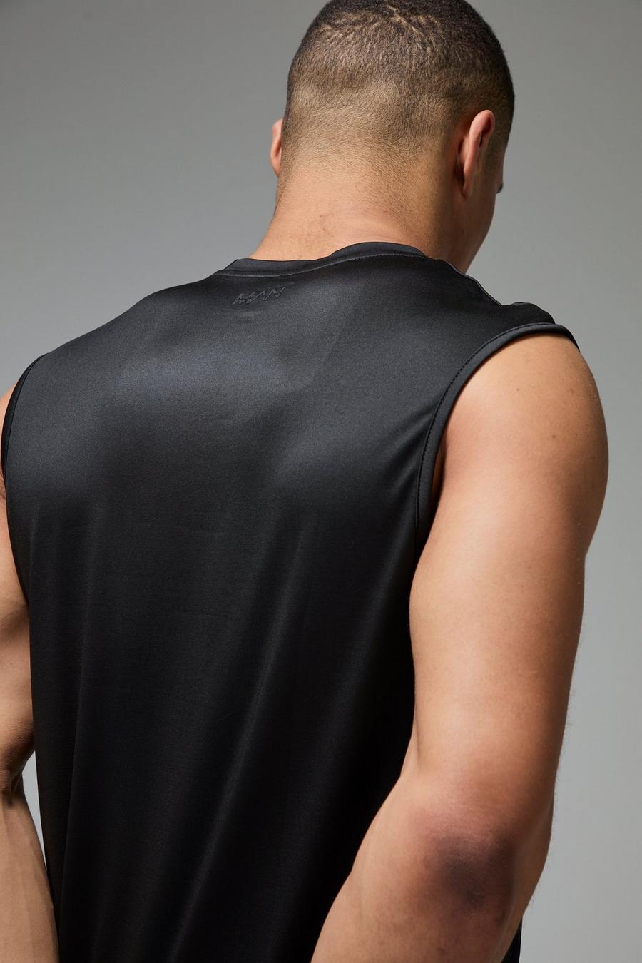 czarna sportowa koszulka bez rękawów basic