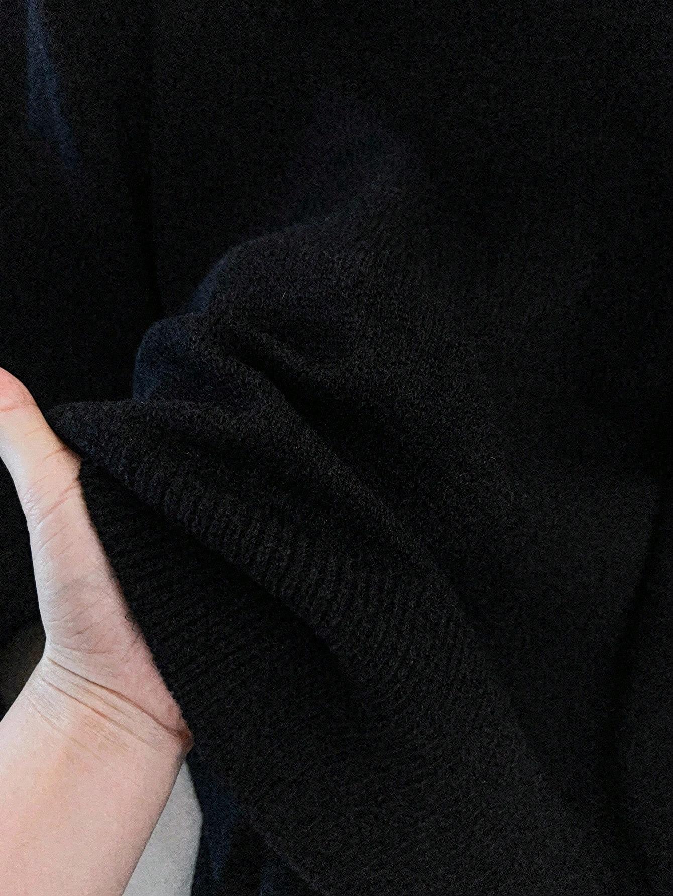 czarny sweter zdobienie 