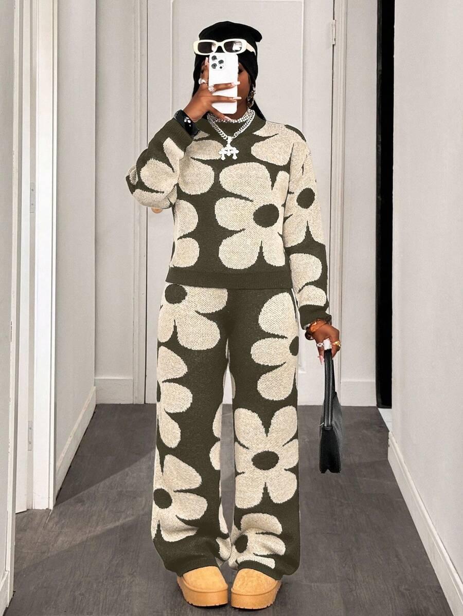KOMPLET SWETER SPODNIE 