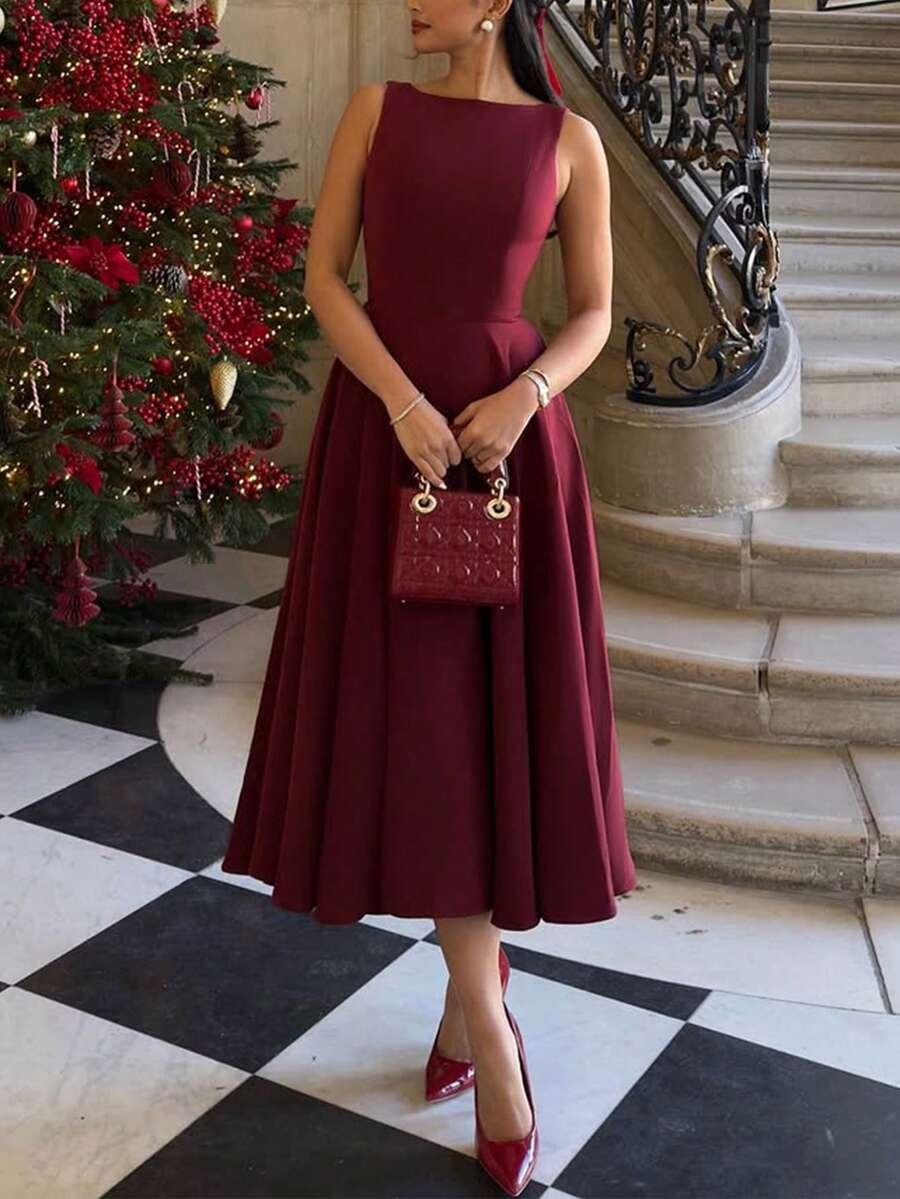 CZERWONA ROZKLOSZOWANA SUKIENKA