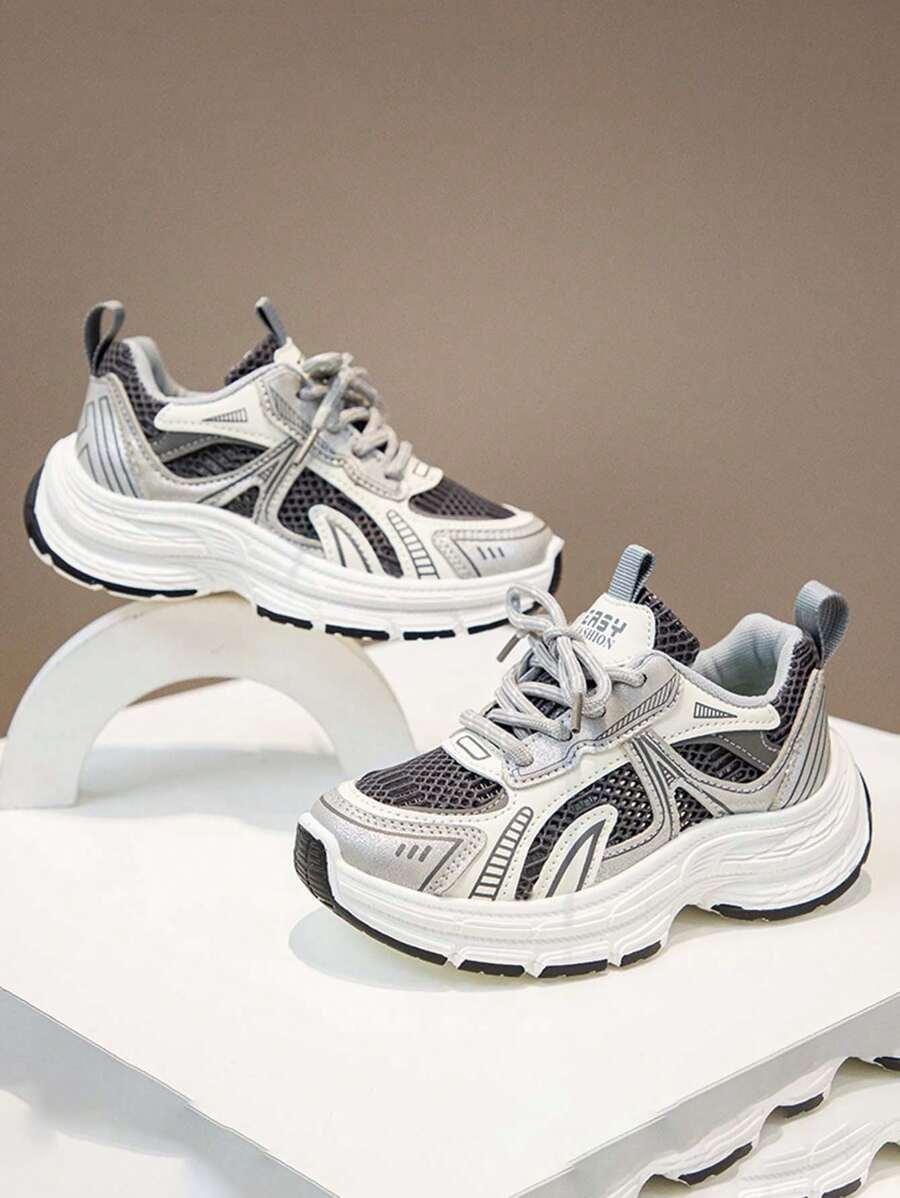 SZNUROWANE BUTY SPORTOWE