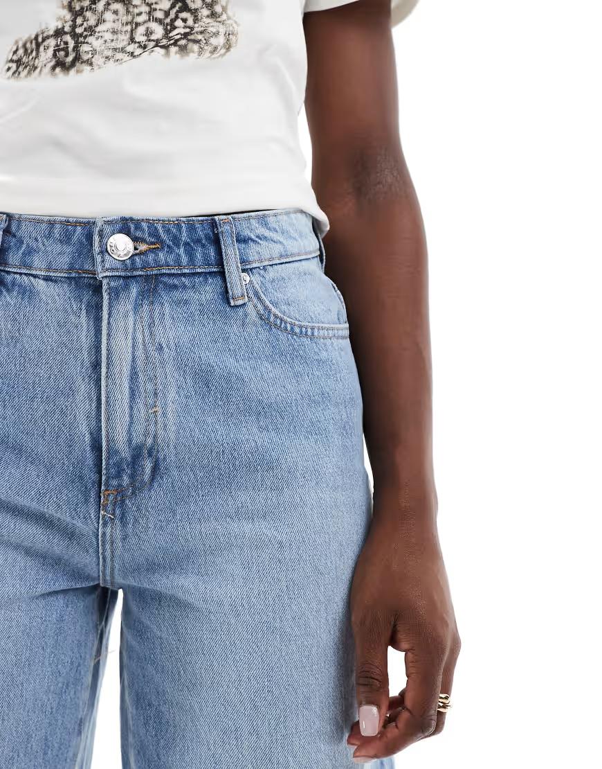 NIEBIESKIE SPODENKI JEANS