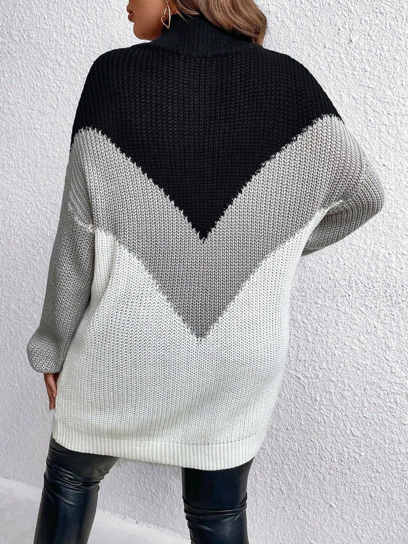 luźny długi sweter kontrast