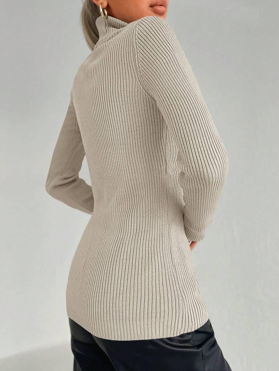 BEŻOWY SWETER GOLF