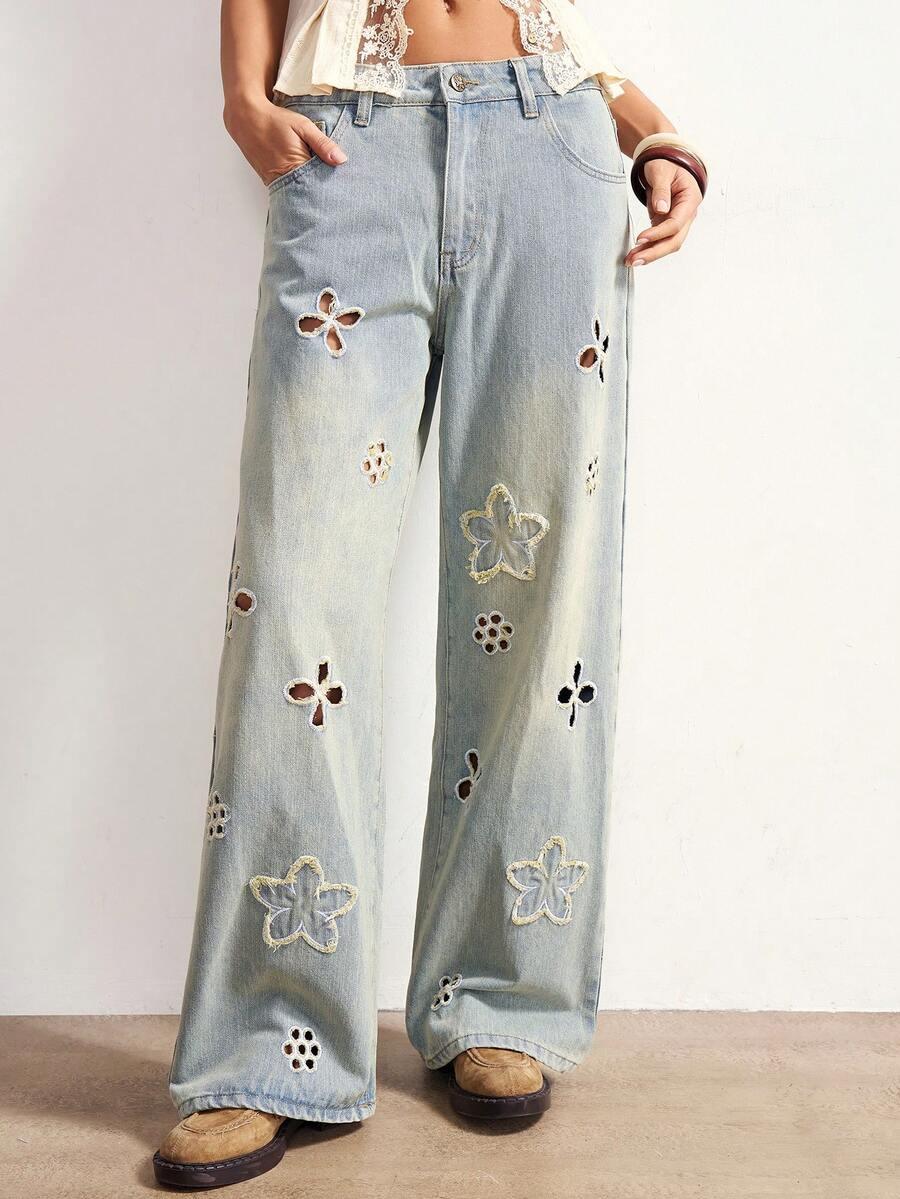 niebieskie jeansy kwiaty