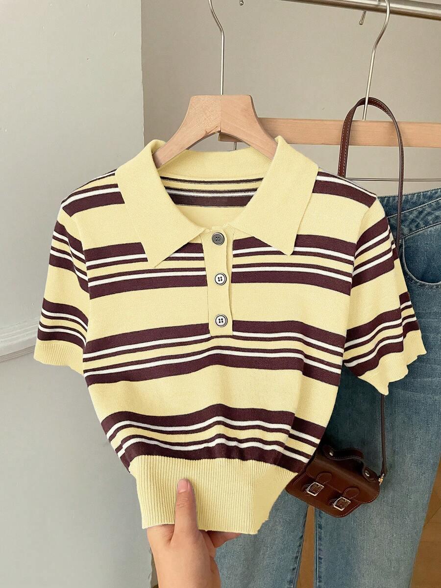 dzianinowy sweter wzór paski 