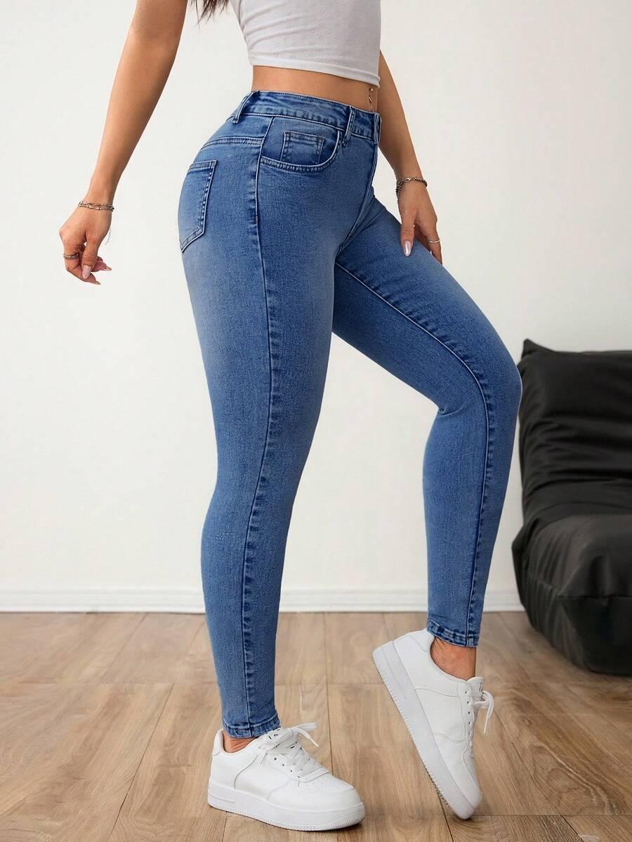 NIEBIESKIE SPODENKI JEANS