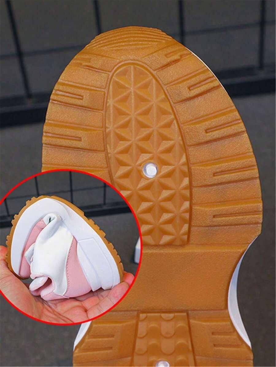 BUTY SPORTOWE NA RZEPY