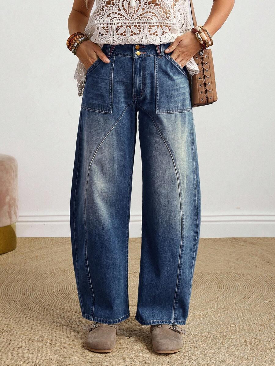 niebieskie spodnie jeans 