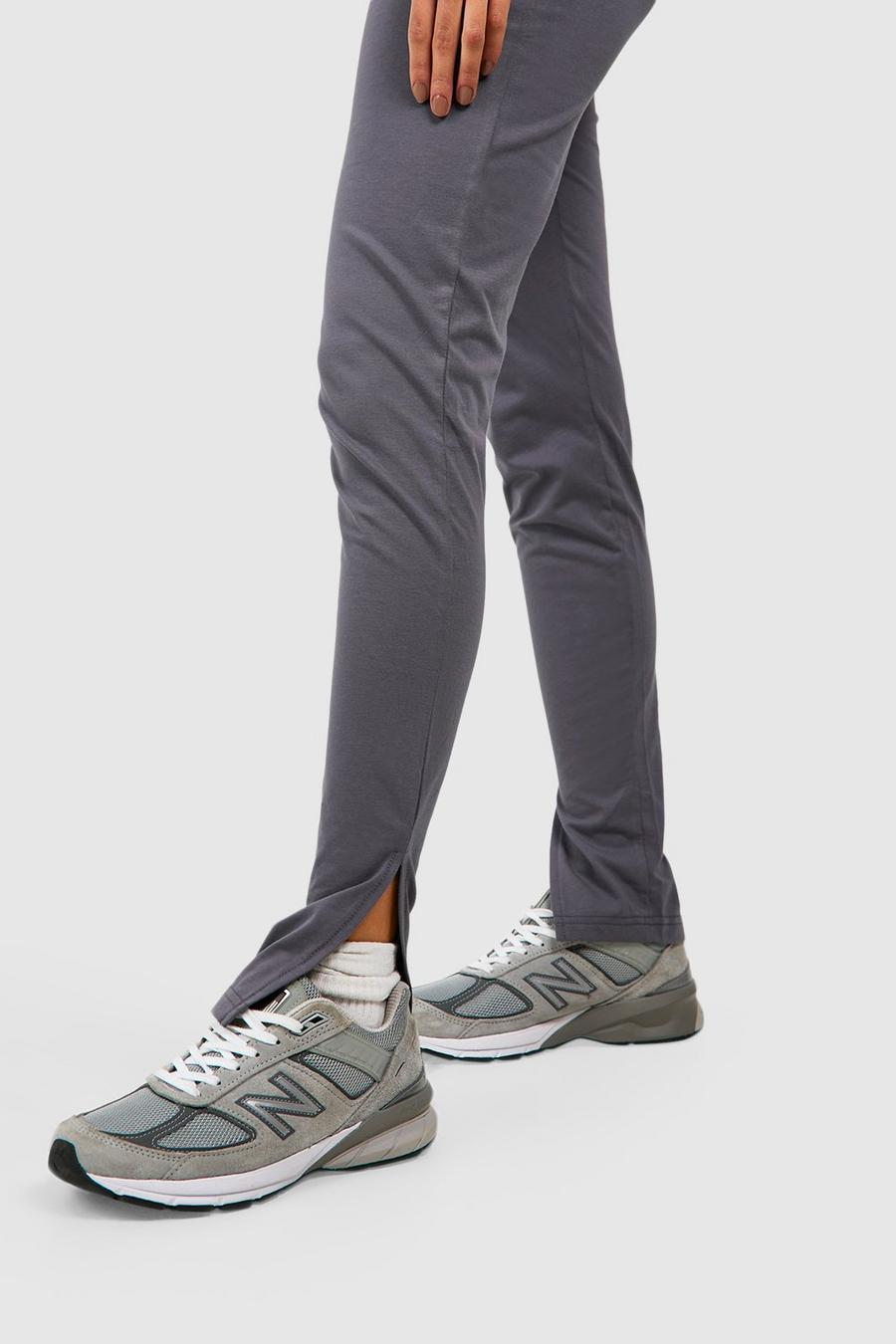 LEGGINSY Z ROZCIĘCIAMI 