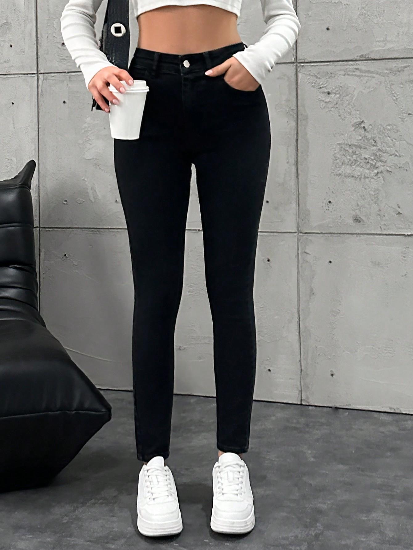 CZARNE SPODNIE JEANS 