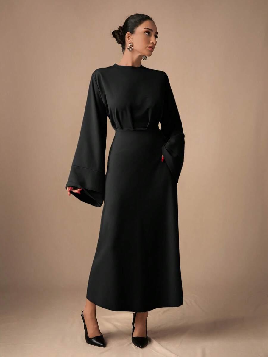 CZARNA MAXI SUKIENKA