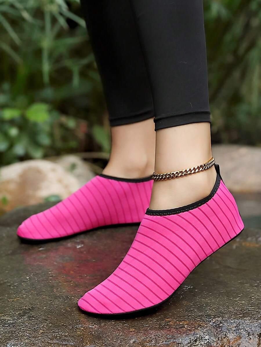 RÓŻOWE BUTY DO PŁYWANIA 