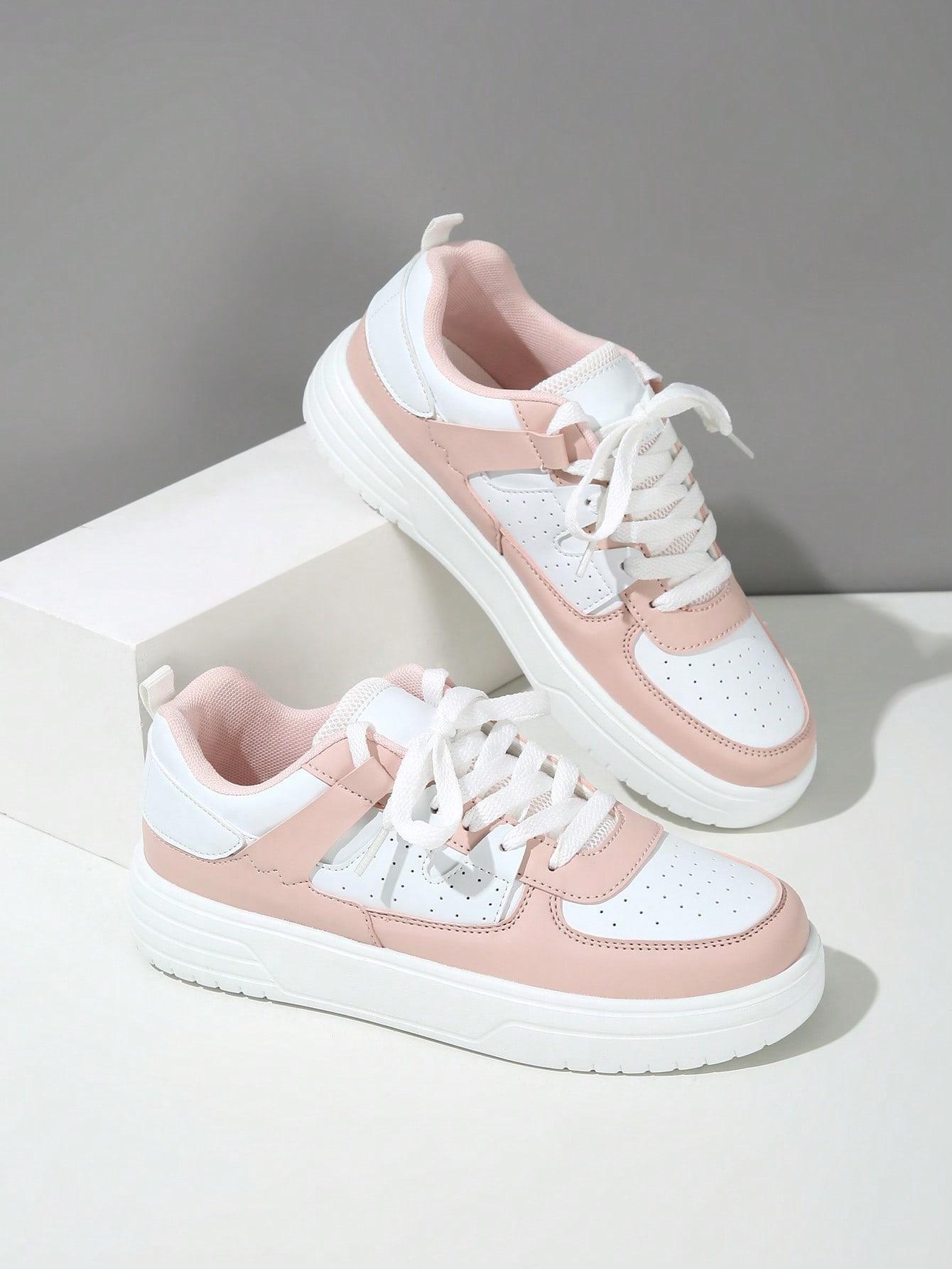 buty sportowe wstawki