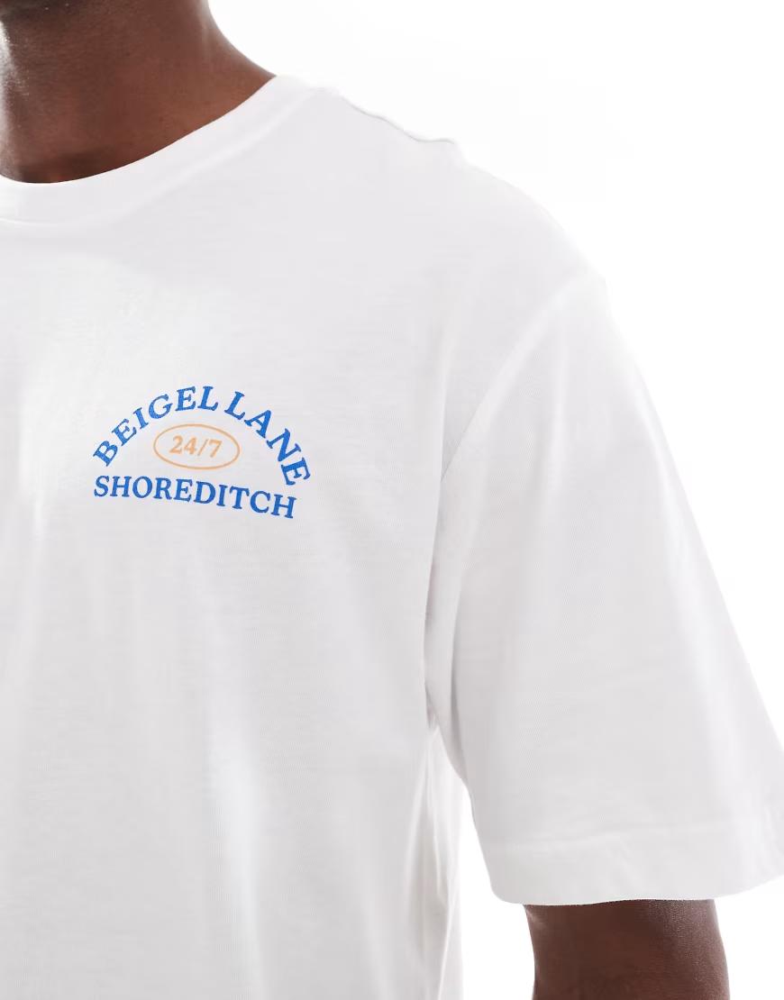 biały t-shirt nadruk