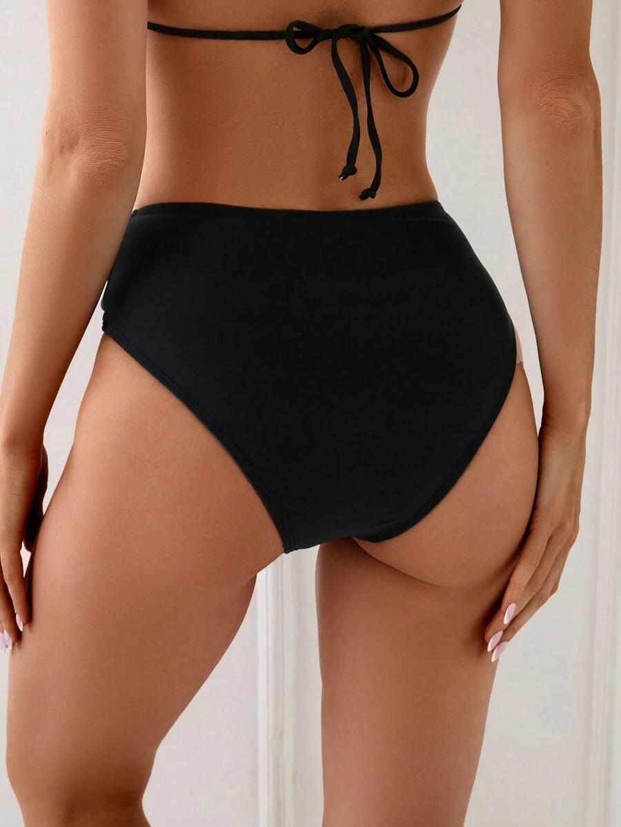 czarny dół od bikini zdobienie kwiat