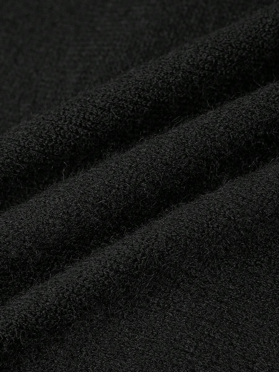 CZARNY SWETER V-NECK