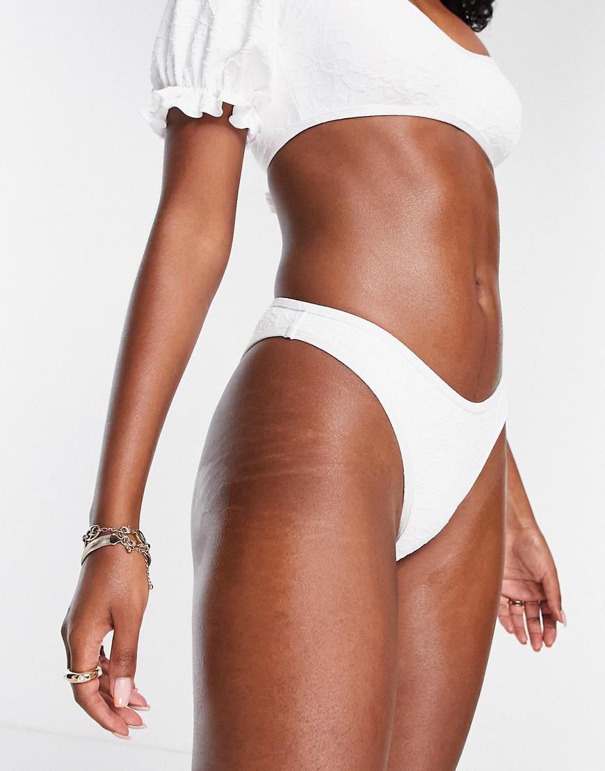 biały dół od bikini struktura