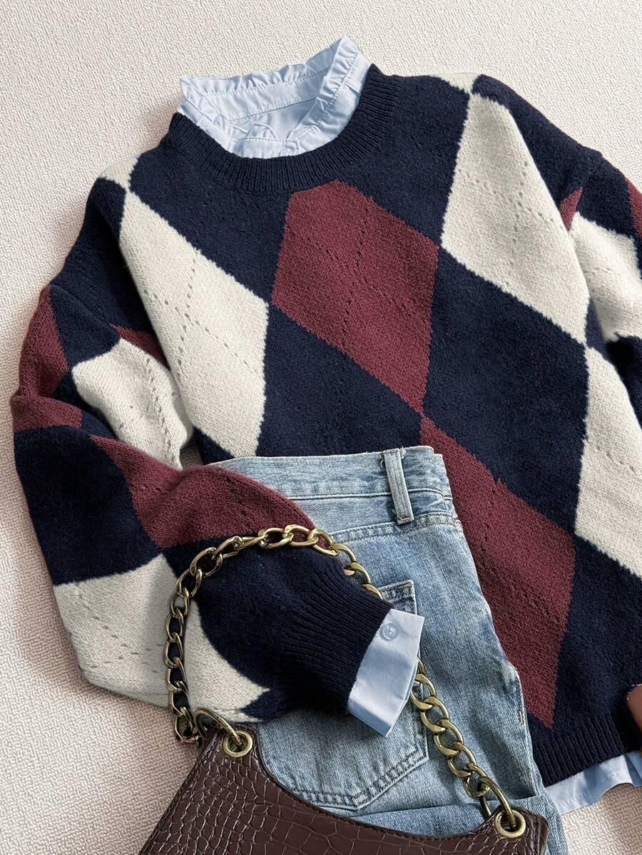 dzianinowy sweter wzór paski 