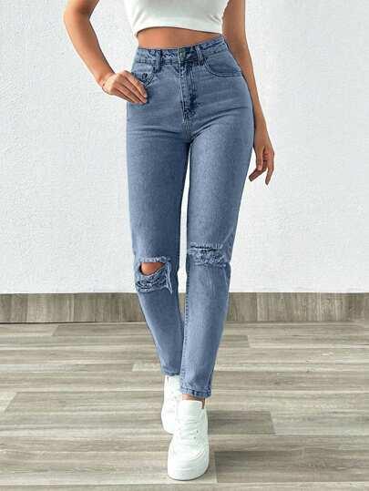 niebieskie jeansy rurki