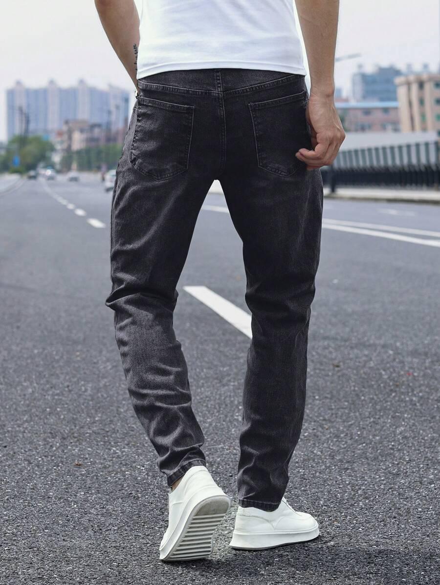 czarne spodnie jeans