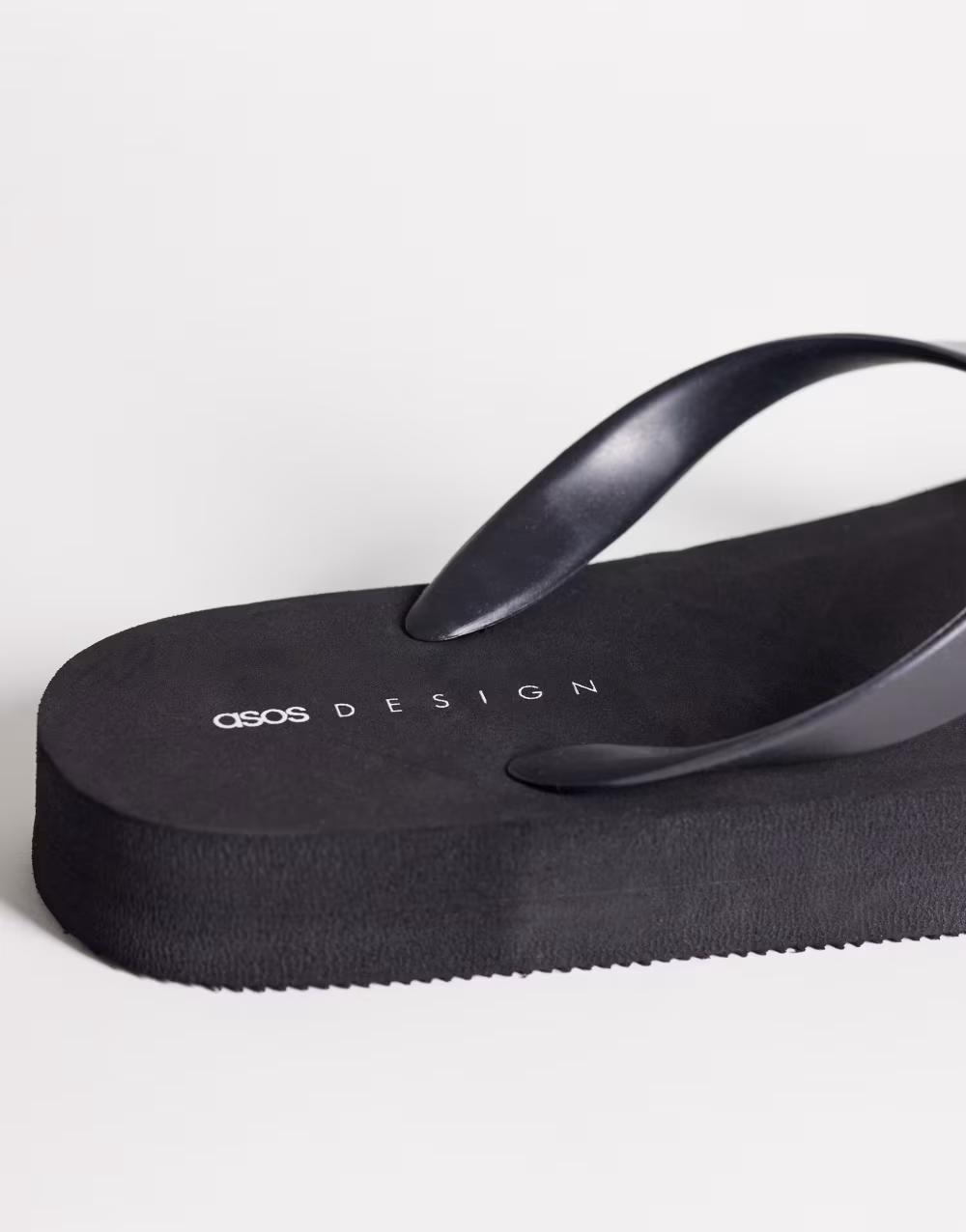 CZARNE JAPONKI CASUAL platforma