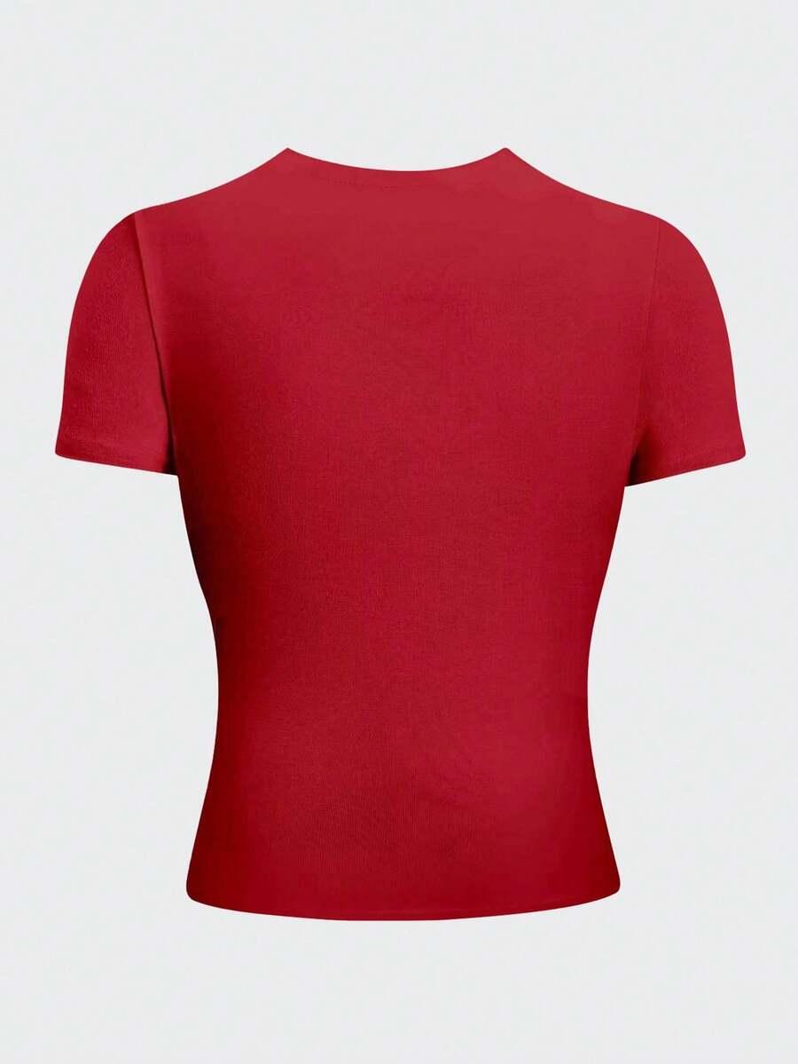 czerwony t-shirt okrągły dekolt 