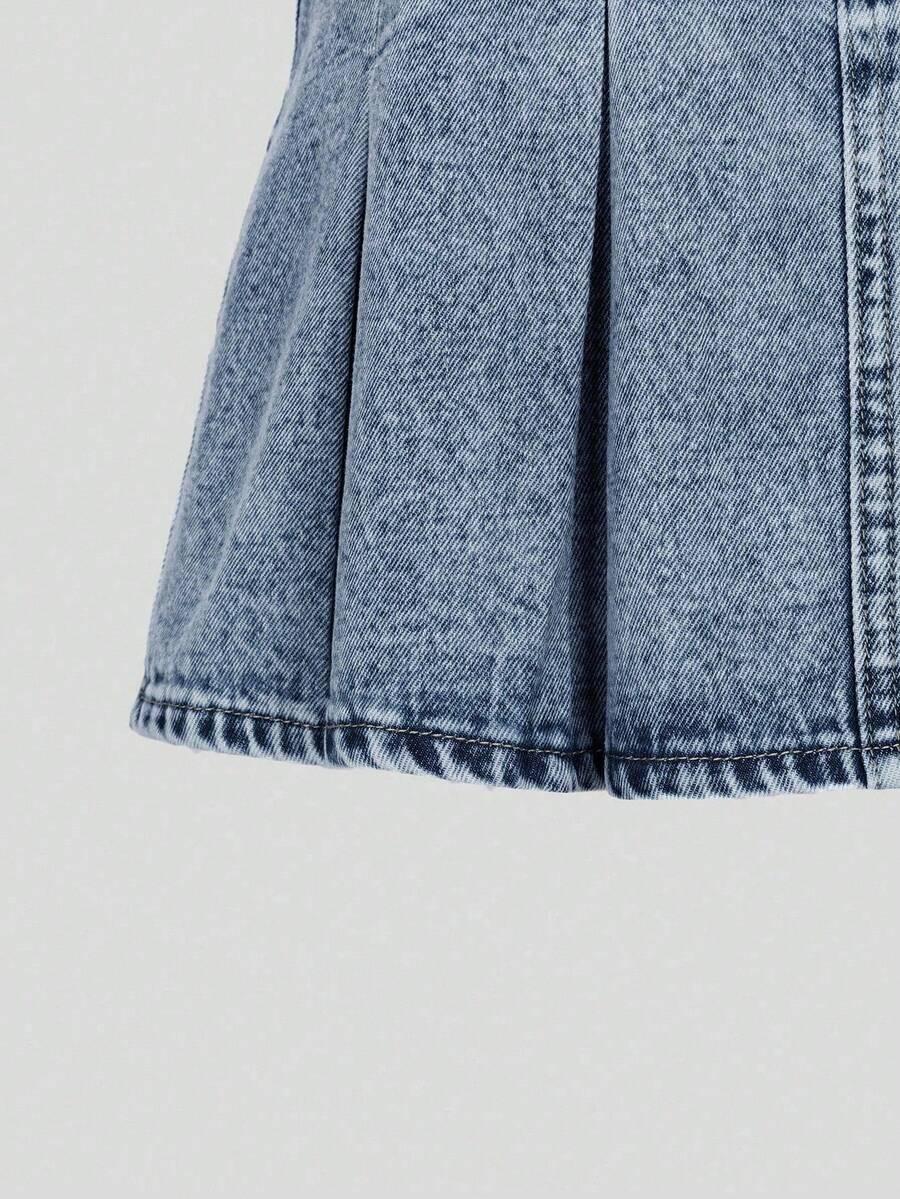 niebieska spódnica jeans
