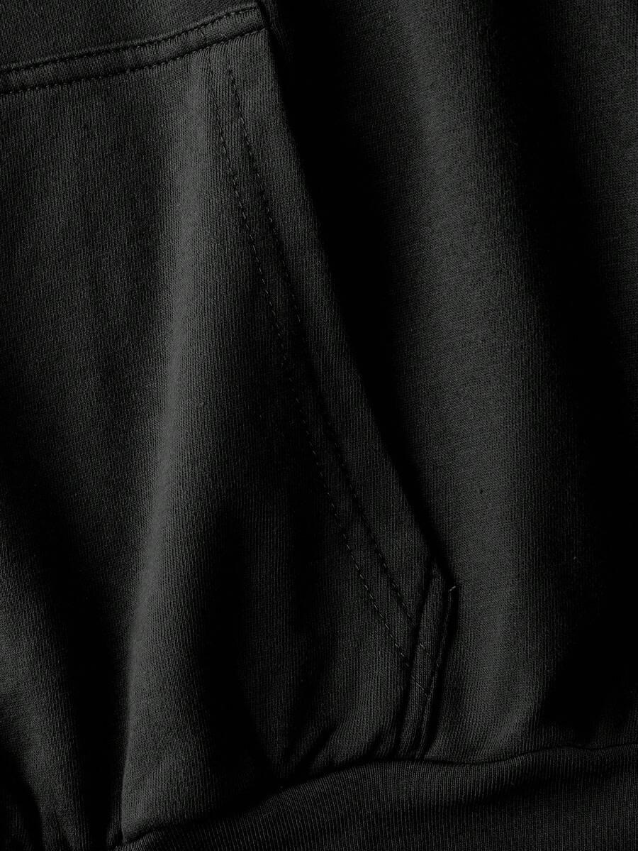 czarna rozpinana bluza 