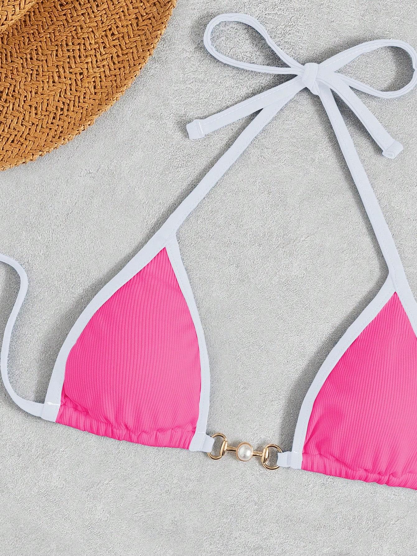 góra od bikini kontrast