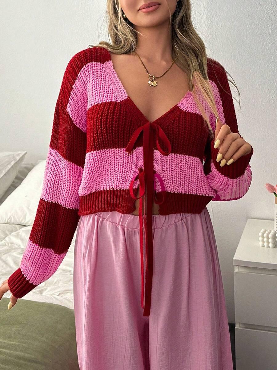 SWETER W PASKI WIĄZANIE