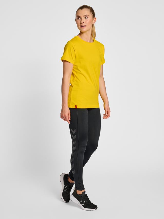 ŻÓŁTY T-SHIRT BASIC