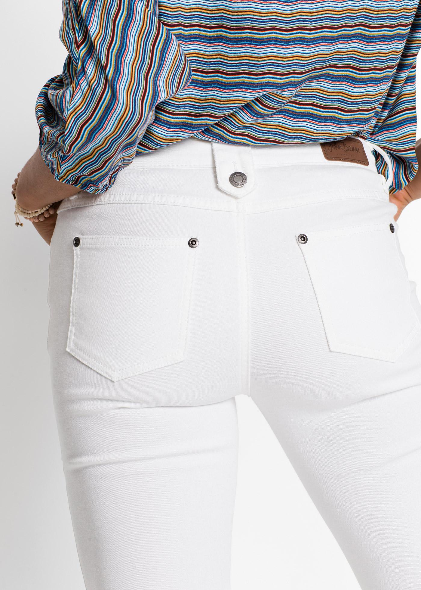 BIAŁE SPODNIE JEANS GUZIKI